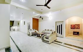 Hotel O Ganga Valley Guest House